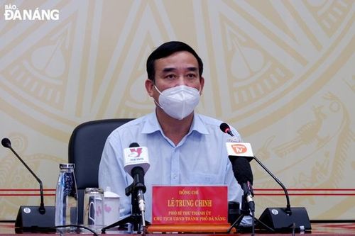 Hỗ trợ người dân các địa phương về quê khi đi qua địa phận thành phố
