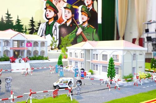 Hội thi Pano ảnh Thanh niên, Phụ nữ Công an Lâm Đồng đoàn kết, sáng tạo vì an ninh Tổ quốc, vì hạnh phúc Nhân dân