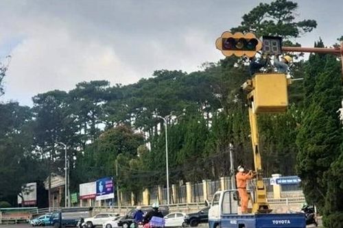 Thành phố cuối cùng của Việt Nam có đèn giao thông xanh, đỏ