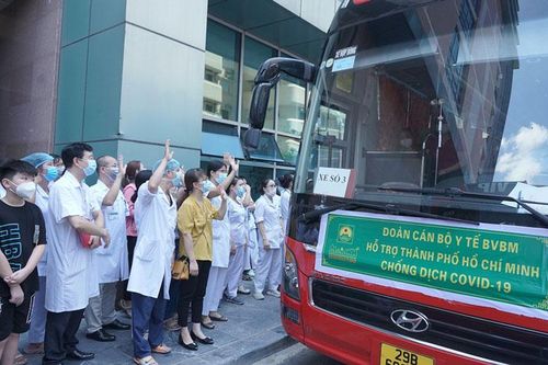 Trước ngày 15-10, nhân lực hỗ trợ chống dịch từ thành phố Hồ Chí Minh trở về địa phương