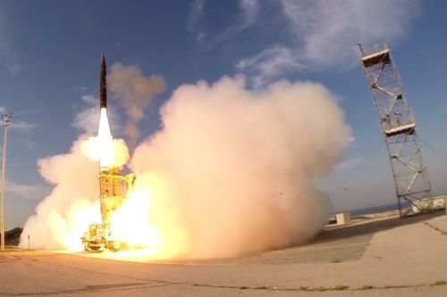 Tổ hợp phòng không Arrow-3 Israel sẽ giúp Azerbaijan diệt mọi tên lửa Iran?