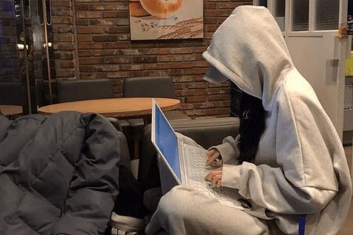 Học sinh Thái Lan mệt mỏi vì học online