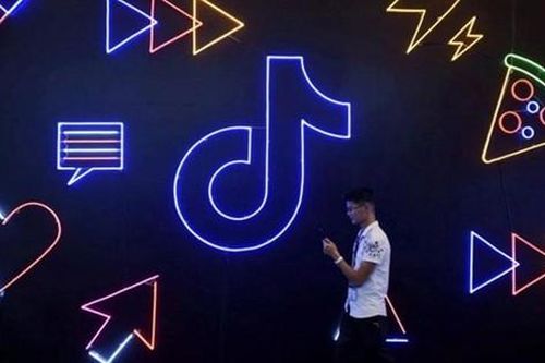 Anh tăng cường giám sát ứng dụng chia sẻ video