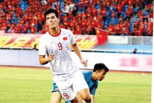 Vòng loại World Cup 2022: Chờ đòn hồi mã thương của thầy Park