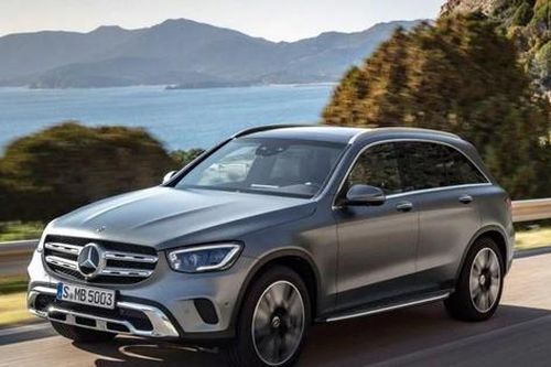 Mercedes-Benz Việt Nam triệu hồi loạt xe GLC do lỗi cảm biến va chạm