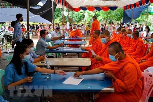 Ngày thứ 7 liên tiếp số ca mắc mới COVID-19 ở Campuchia giảm mạnh