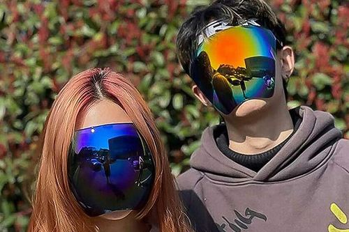 Công ty Nhật Bản gây sốc với sản phẩm siêu kính râm độc đáo