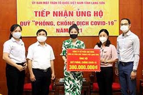 Doanh nghiệp Lạng Sơn: Tích cực hỗ trợ phòng, chống dịch COVID-19Tin khácVững vàng trên trận tuyến chống 'giặc lửa'Thông tin về đầu mối liên lạc, ứng trực 24/24 giờ hỗ trợ công dân nước ngoài của Sở Ngoại vụ tỉnh Lạng Sơn