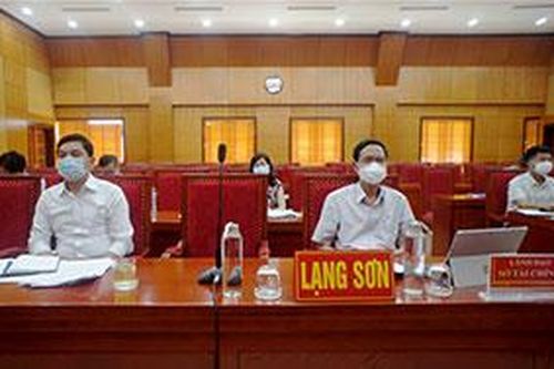 Thúc đẩy giải ngân vốn đầu tư nguồn vay nước ngoài những tháng cuối nămTin khácVững vàng trên trận tuyến chống 'giặc lửa'Thông tin về đầu mối liên lạc, ứng trực 24/24 giờ hỗ trợ công dân nước ngoài của Sở Ngoại vụ tỉnh Lạng Sơn