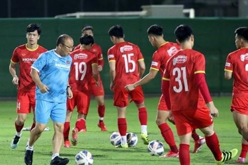 Tuyển Việt Nam sẽ dùng 'chiêu gì' để khắc chế tuyển Trung Quốc?