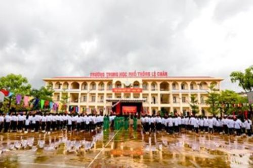 Trường cấp 3 ở Hải Phòng thu nhiều khoản vô lý đầu năm học: Sở GD&ĐT lên tiếng