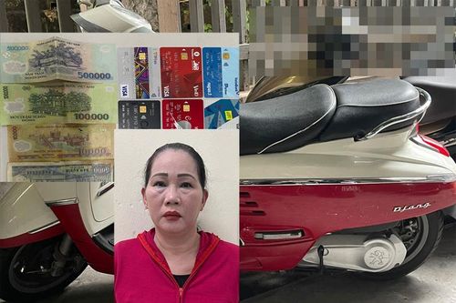 Cận cảnh vụ móc cốp xe trộm ví tiền của 'nữ quái' 4 tiền án