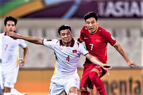 BLV Quang Tùng: 'Tuyển Việt Nam bộc lộ hết vấn đề'