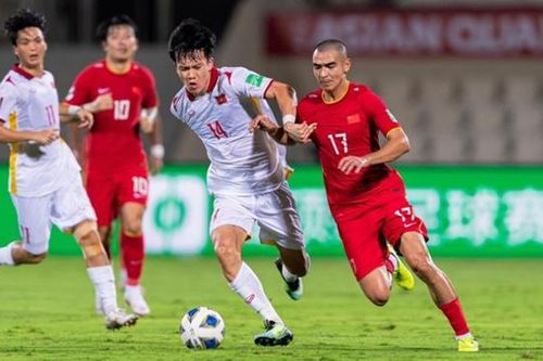 ĐIỂM NHẤN Việt Nam 2-3 Trung Quốc: Ông Park 'bỏ quên' Wu Lei. Hoàng Đức xuất sắc