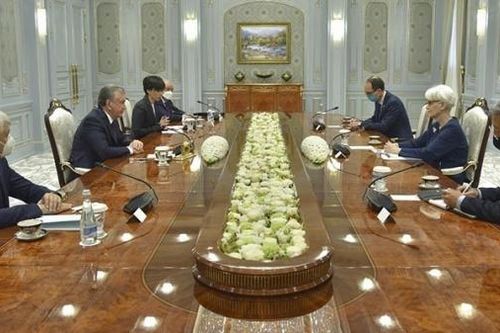 Thứ trưởng Ngoại giao Mỹ thăm Trung - Nam Á: Afghanistan là trọng tâm