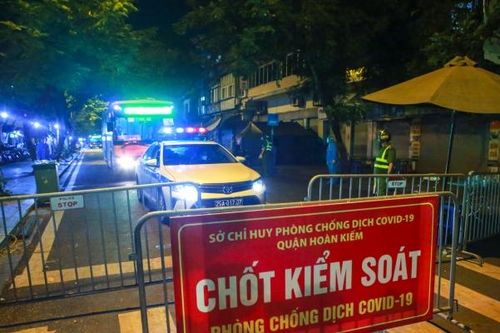 'Không thể nào theo đuổi chính sách Zero COVID-19'