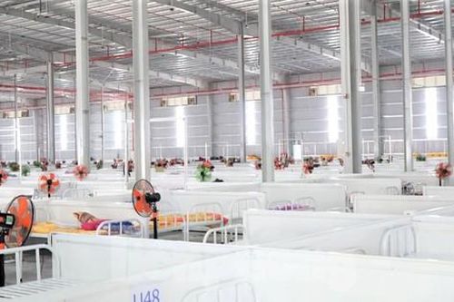 Bệnh viện dã chiến lớn nhất nước ở Bình Dương đã trống giường