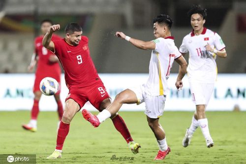 AFC: Trung Quốc thắng thót tim tuyển Việt Nam