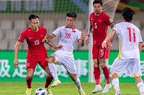 Từng khiến cả châu Á ngợi ca, tuyển Việt Nam sa sút như thế nào khi thua Trung Quốc?