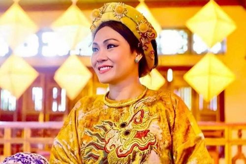 Phương Thanh là nghệ sĩ đầu tiên lên tiếng cảm ơn Bộ Công an đã vào cuộc làm rõ ồn ào từ thiện