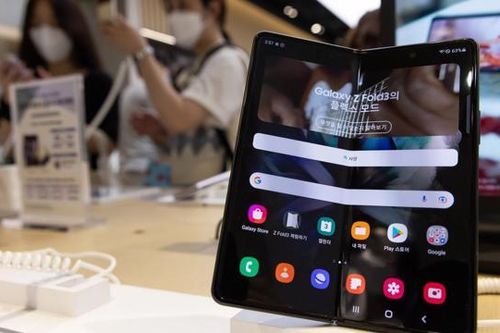Samsung Electronics lãi đậm nhờ con chip và điện thoại gập