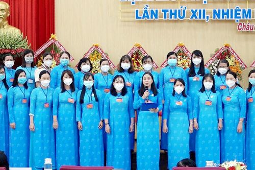 Bà Nguyễn Xuân Nhã tiếp tục giữ chức Chủ tịch Hội Liên hiệp Phụ nữ huyện Châu Phú nhiệm kỳ 2021-2026