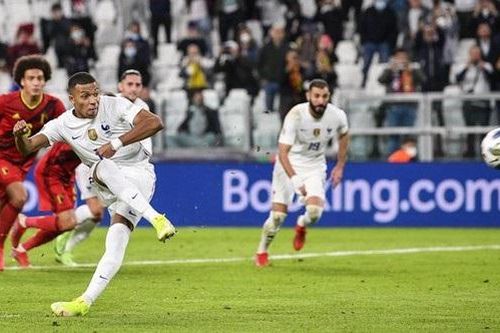 Tuyển Pháp ngược dòng vào chung kết Nations League