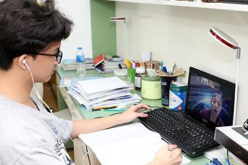 Bao giờ học sinh TP.HCM đi học trở lại?