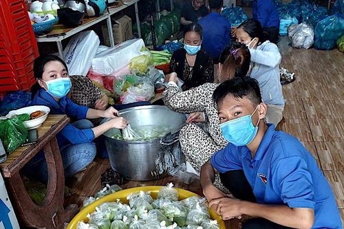 Các tỉnh, thành phố Tây Nam Bộ dồn sức trợ giúp công dân trở về