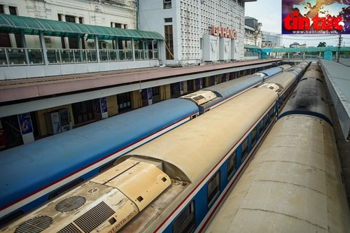 TP Hà Nội đồng ý mở 2 đưòng bay nội địa, đường sắt vẫn 'đóng cửa'