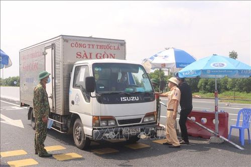 Lùi thời gian tăng lương, tập trung nguồn lực cho phòng, chống dịch, phục hồi kinh tế