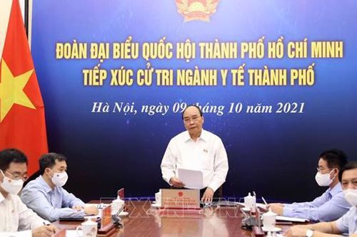 Chủ tịch nước: TP.HCM đã qua đỉnh dịch nhưng không được chủ quan