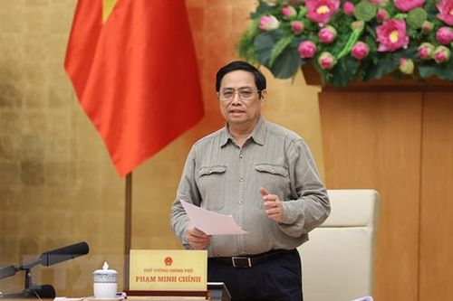 Thủ tướng: Sớm ban hành hướng dẫn thích ứng an toàn với dịch bệnh