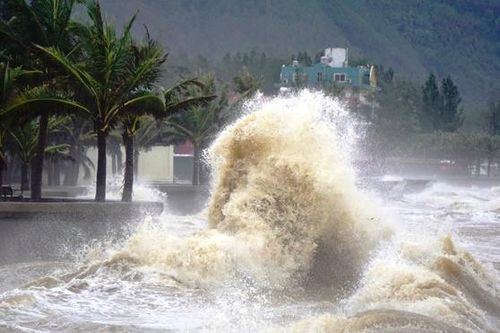 Nguy cơ xuất hiện liên tiếp 3 cơn bão trên Biển Đông