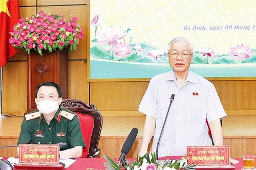 Tổng Bí thư Nguyễn Phú Trọng tiếp xúc cử tri thành phố Hà Nội