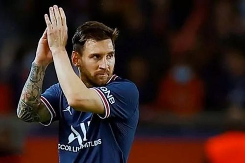 Messi 'phũ phàng' với Barcelona