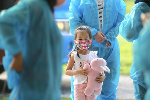 Chuyển hướng kịp thời để thích ứng an toàn, kiểm soát dịch hiệu quả