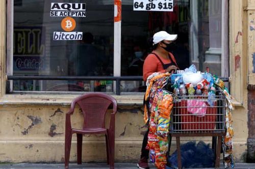 El Salvador ra sao sau một tháng công nhận Bitcoin là tiền tệ lưu hành chính thức?