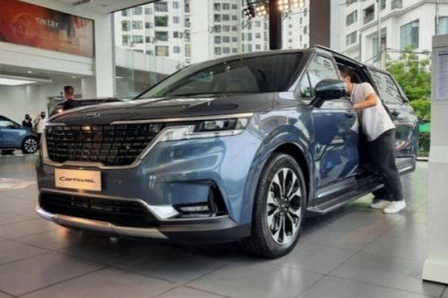 Giá lăn bánh Kia Carnival 2022 vừa ra mắt tại Việt Nam