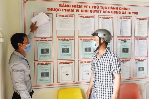 Ia Yok tích cực học tập và làm theo Bác