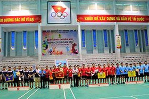 160 vận động viên tham dự giải bóng chuyền hơi công chức, viên chức, lao độngTin khácĐổi mới giáo dục từ ứng dụng công nghệ thông tinVững vàng trên trận tuyến chống 'giặc lửa'