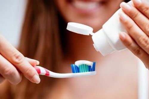 Vệ sinh răng miệng kém có nguy cơ mắc COVID nghiêm trọng