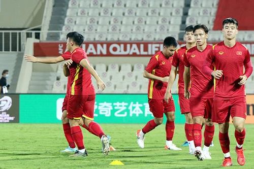 Việt Nam vs Oman: Cô đơn như HLV Park Hang Seo