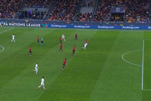 Báo Tây Ban Nha phẫn nộ vì 'bàn thắng việt vị' của Mbappe