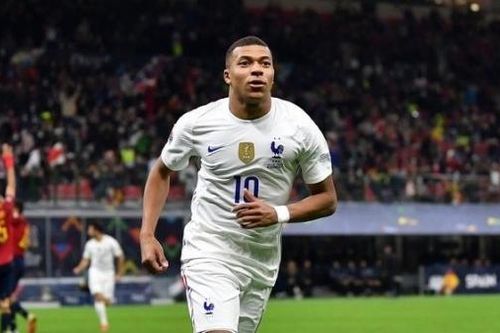 Chuyển nhượng cầu thủ: Real Madrid tiếp cận Mbappe, PSG tức giận; MU chưa từ bỏ Haaland; Newcastle thảo luận mời Zidane