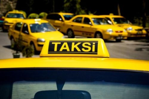 Bên trong thế giới ngầm của những tập đoàn taxi ở Istanbul