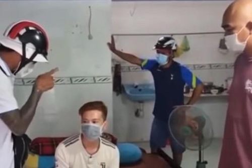 Đánh người xúc phạm cố ca sĩ Phi Nhung: Một YouTuber và nhóm bạn bị công an mời làm việc