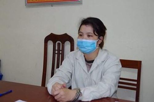 'Nữ quái' miền ngược đóng giả đàn ông tán tỉnh, lừa 4 tỉ đồng của cô gái Hà Nội