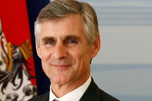 Đại sứ Áo tại Pháp Michael Linhart sẽ trở thành Ngoại trưởng
