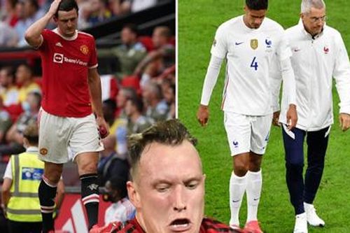 Man United khủng hoảng trung vệ, Phil Jones sẽ có cơ hội?